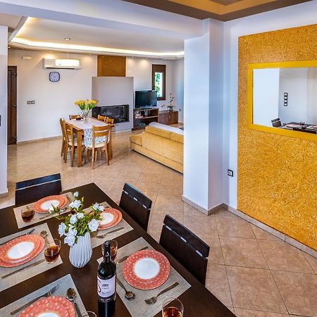 Villa Alexandra كوليمفاري المظهر الخارجي الصورة